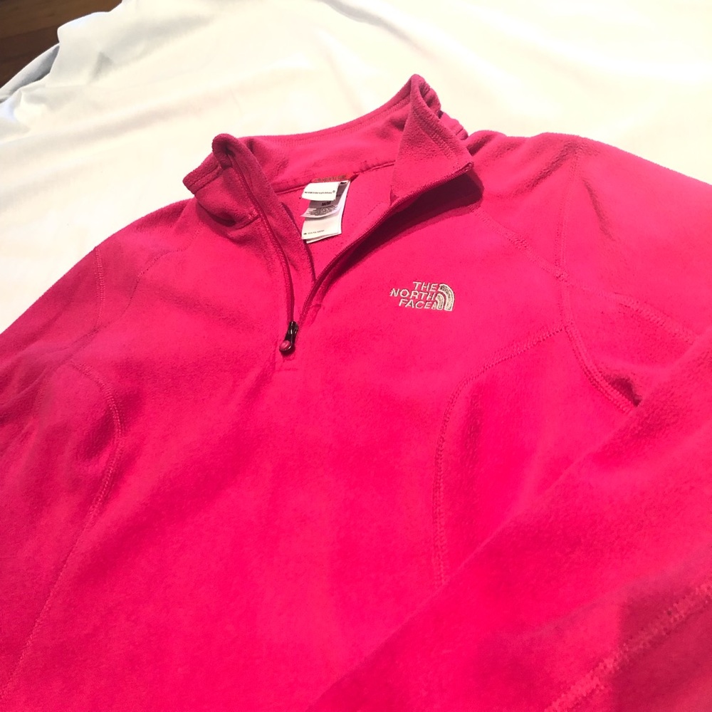 THE NORTH FACE Pink Fleece Pull Over Sweatshirt